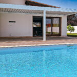 Portalandia realizzazione pergola Gibus in Villa